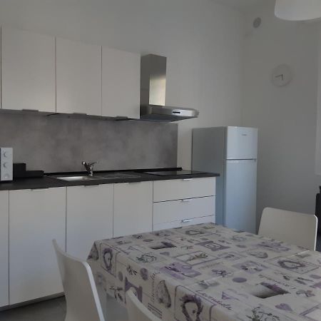 Villa Lina Rimini Kamer foto