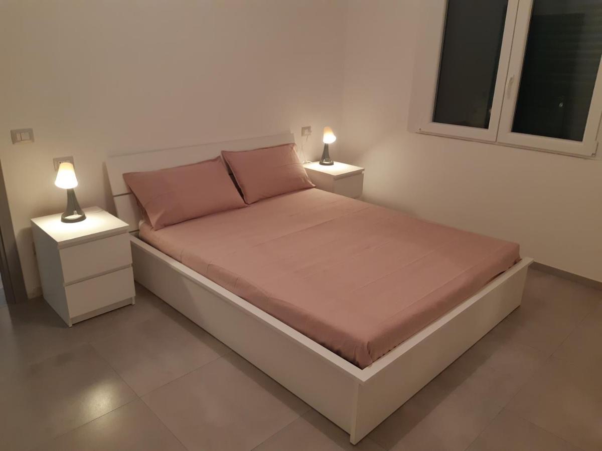Villa Lina Rimini Buitenkant foto