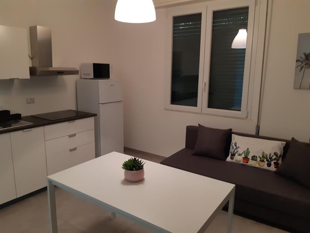 Villa Lina Rimini Buitenkant foto